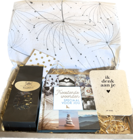 Brievenbuspakket - Troostpakket met thee en boek