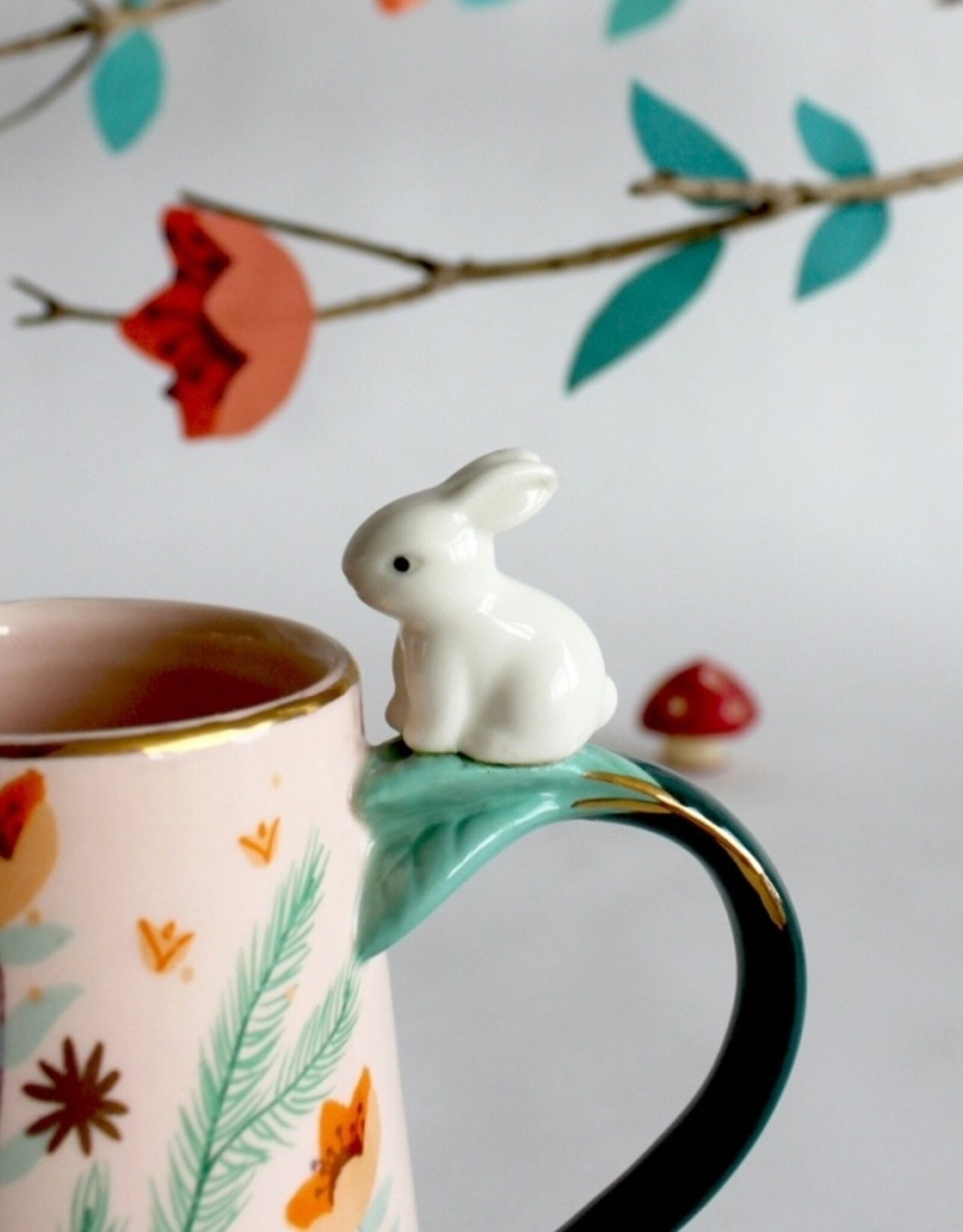 House of Disaster  Secret Garden Rabbit Jug - kan