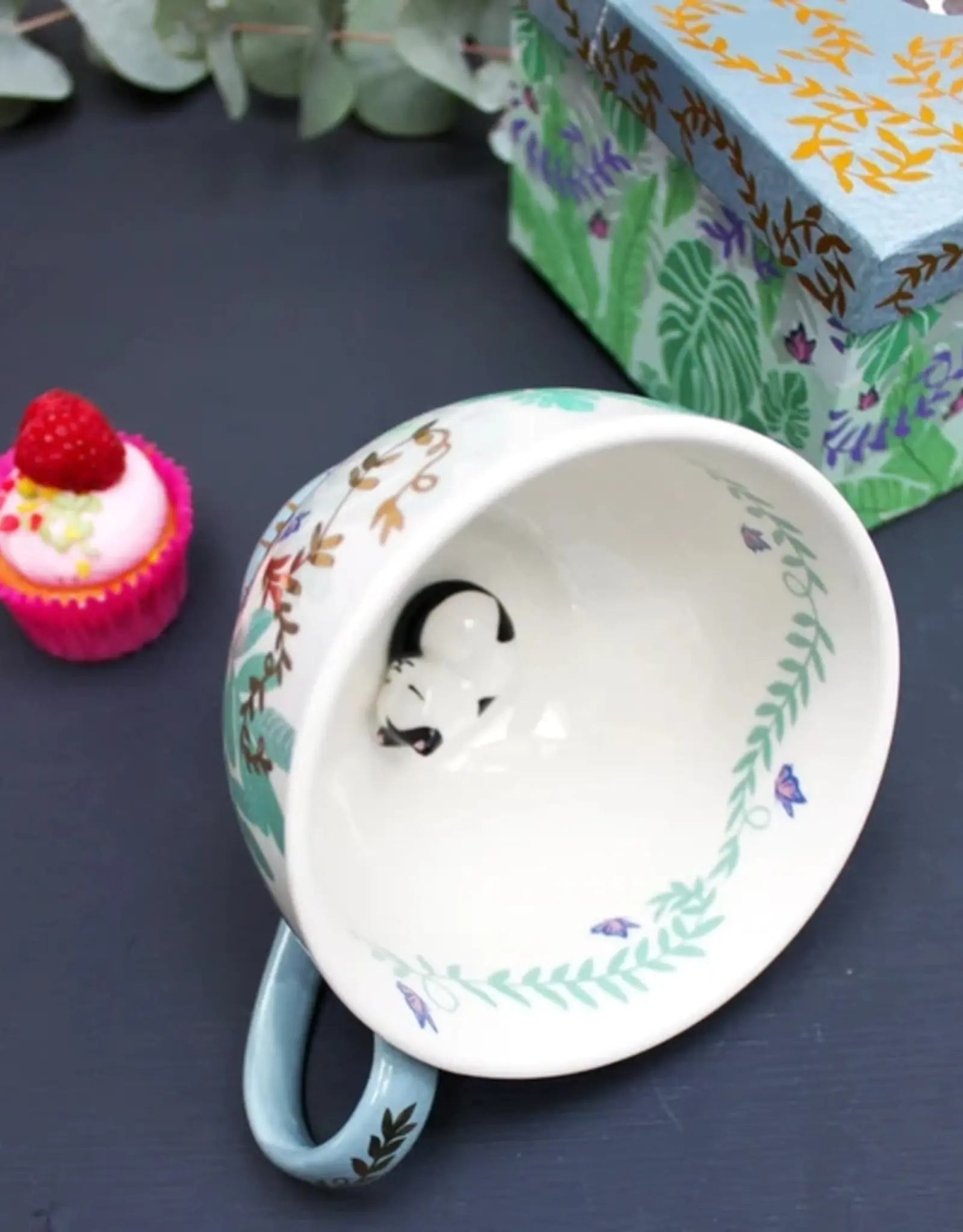 House of Disaster  Theekop Boulevard Cat