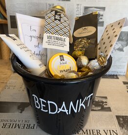 Bedankt pakket  in emmertje - Opladen