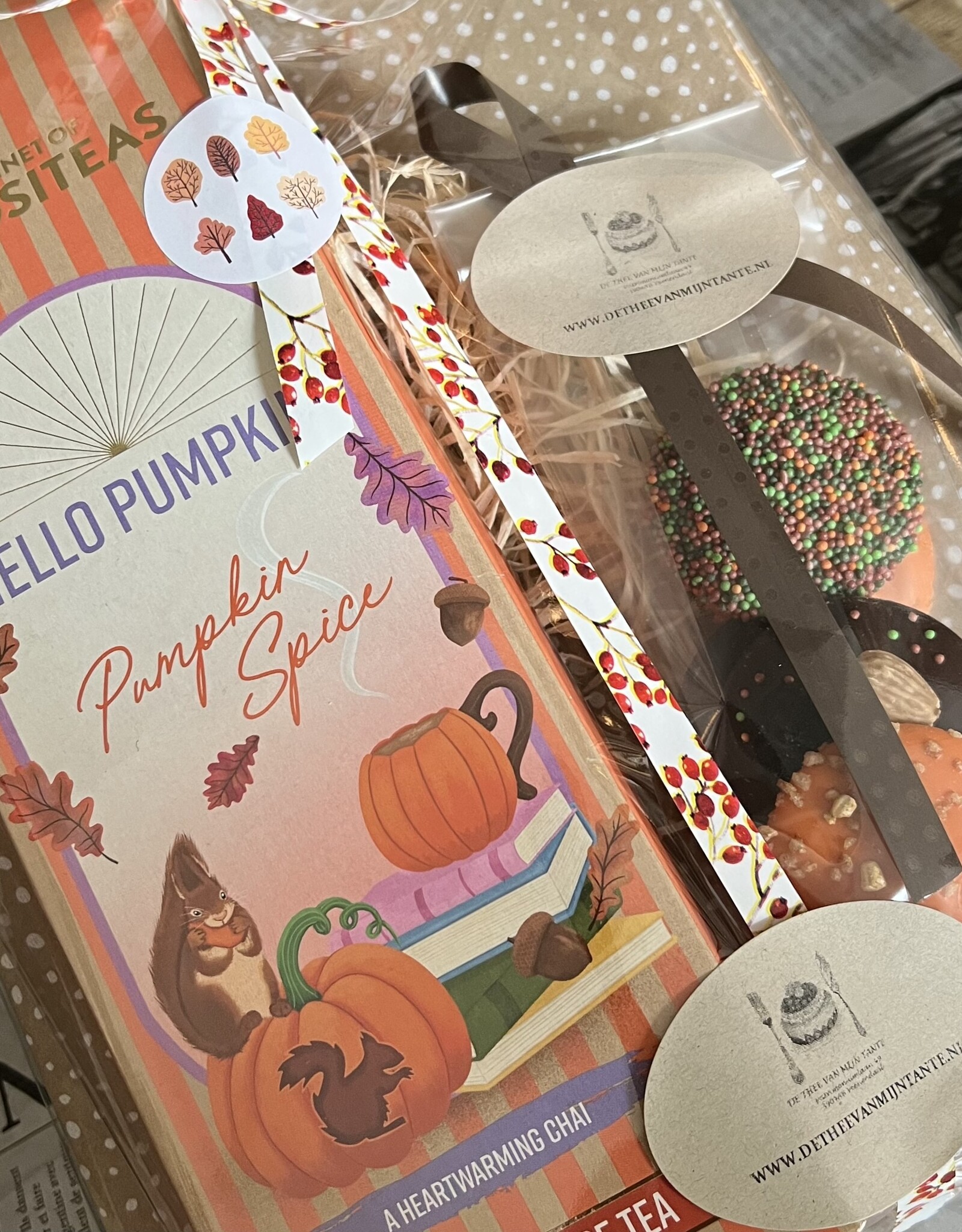 Herfstpakketje pumpkin spice en herfstchocolade