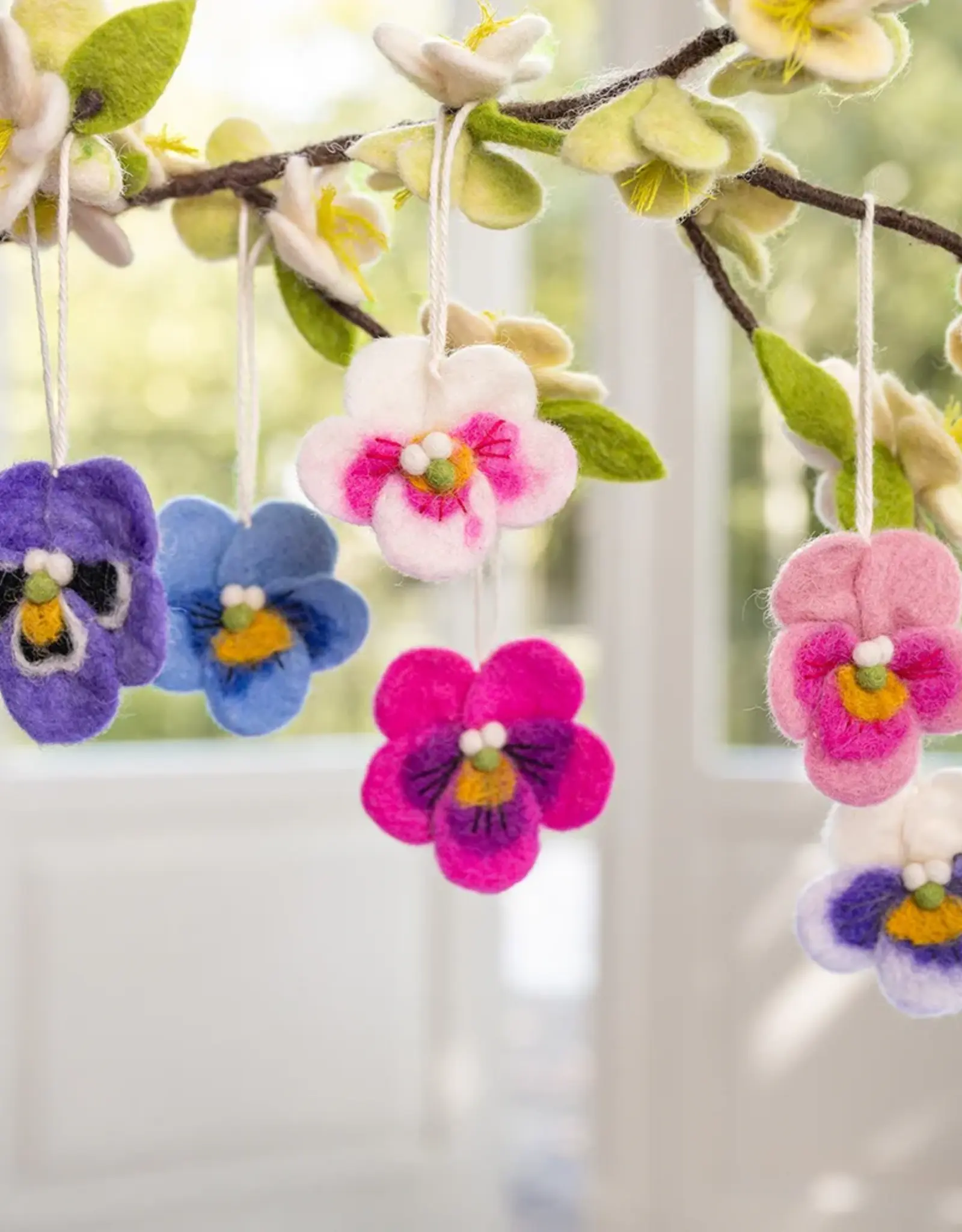 Sjaal met Verhaal Viooltje van Vilt - hanger