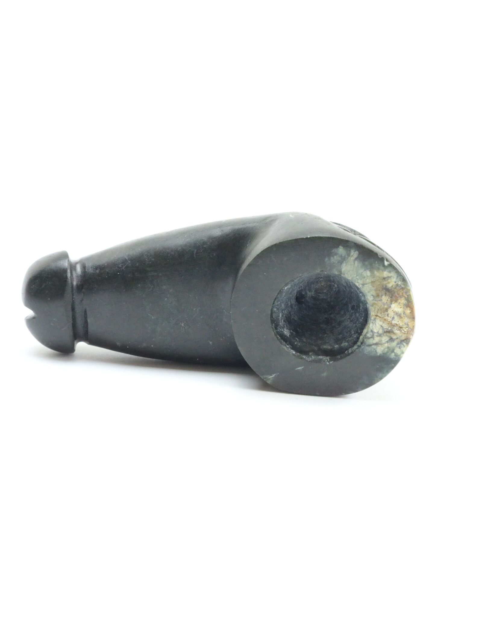 Taloyoak Fetish pipe