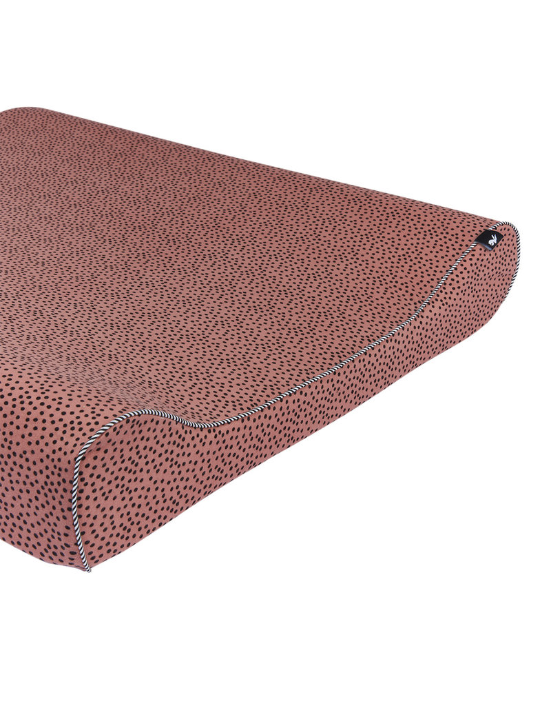 Aankleedkussenhoes cozy dots redwood