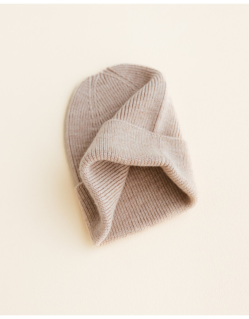 Hvid Beanie Fonzie (0-6M) Sand