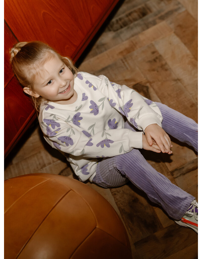 Daily Seven Sweater Flowers