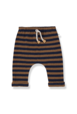 1+ in the family Uriel Pants Castagna