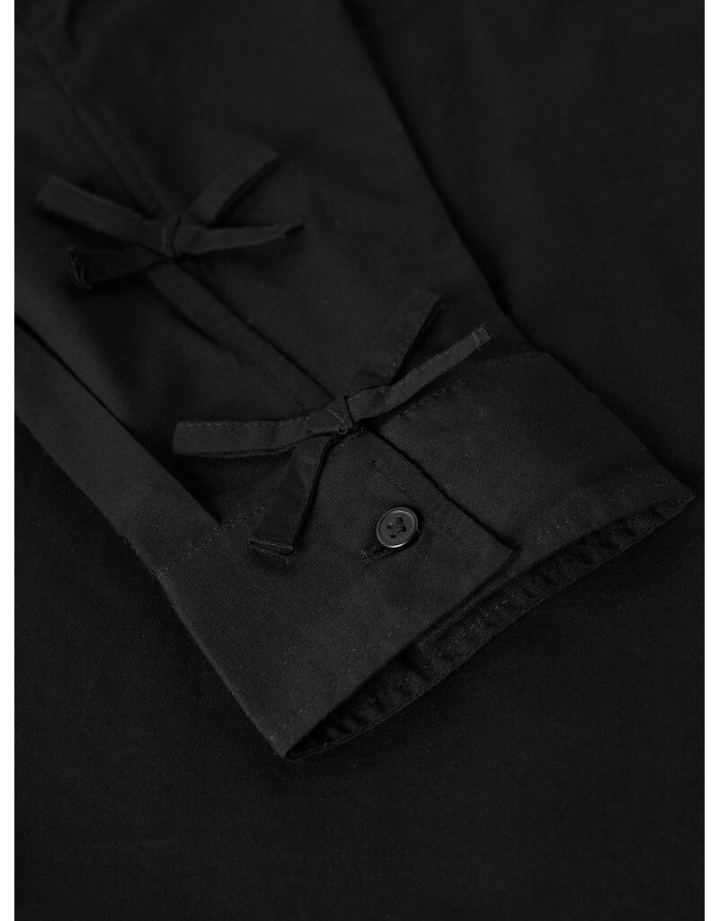 name it Niara Shirt Black