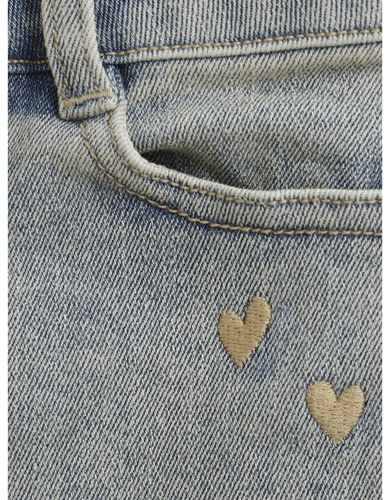 Daily Seven 2500 Mom Fit Embroiderie