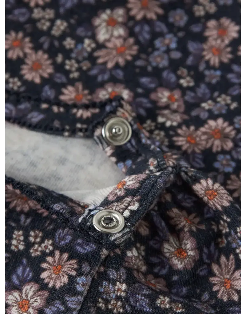 name it Oalia Body Navy Blazer