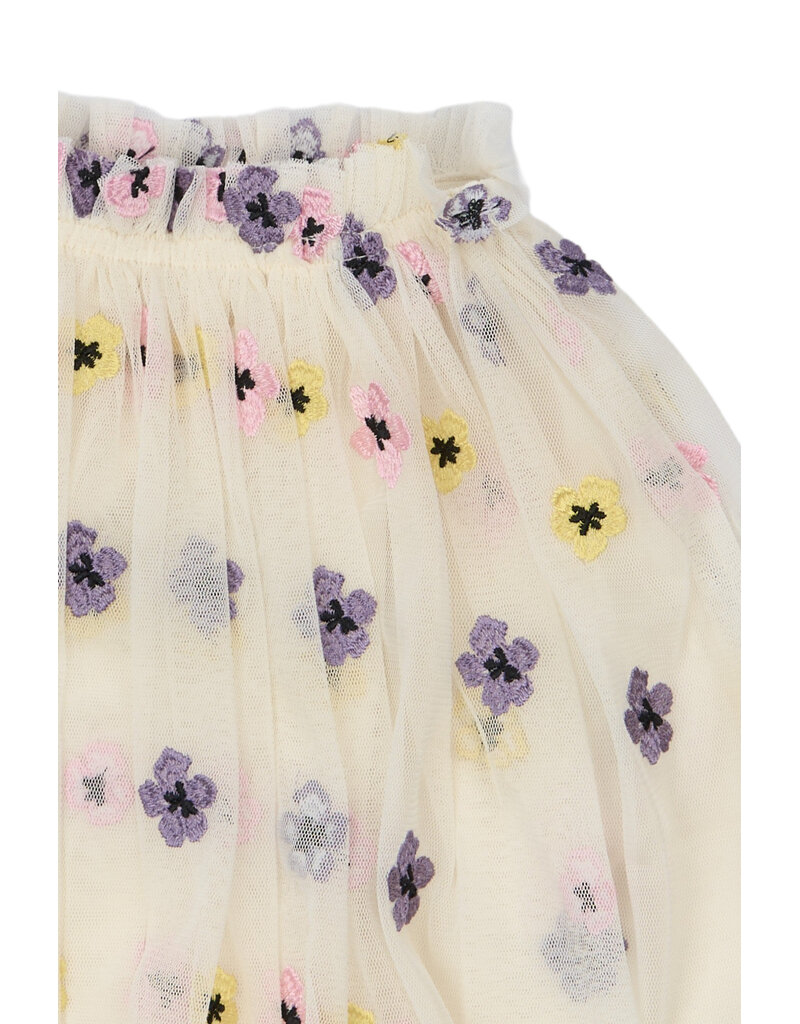 The New Svelda Skirt Gardenia EMB