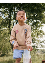 Daily Seven Oversized Sweater Badges Latte Sand