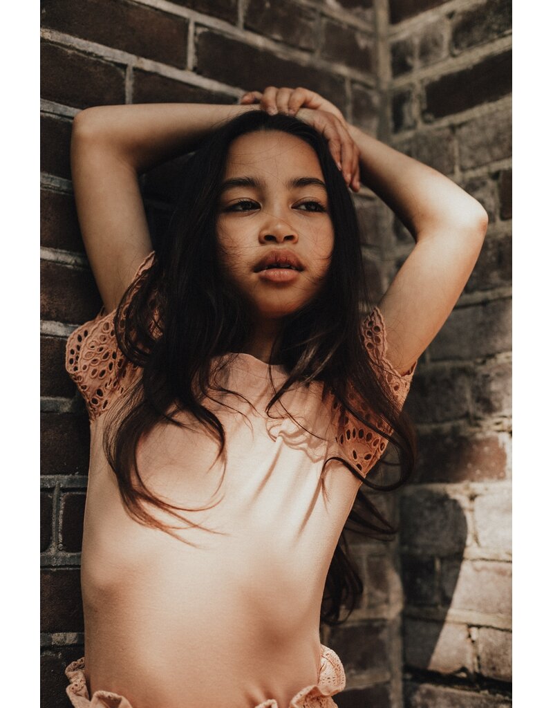 Baje Studio Bless Top Rose Cafe