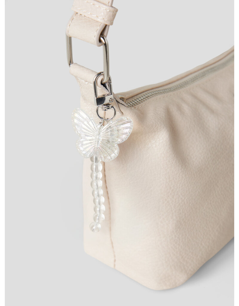 name it Famina Keyhanger Butterfly