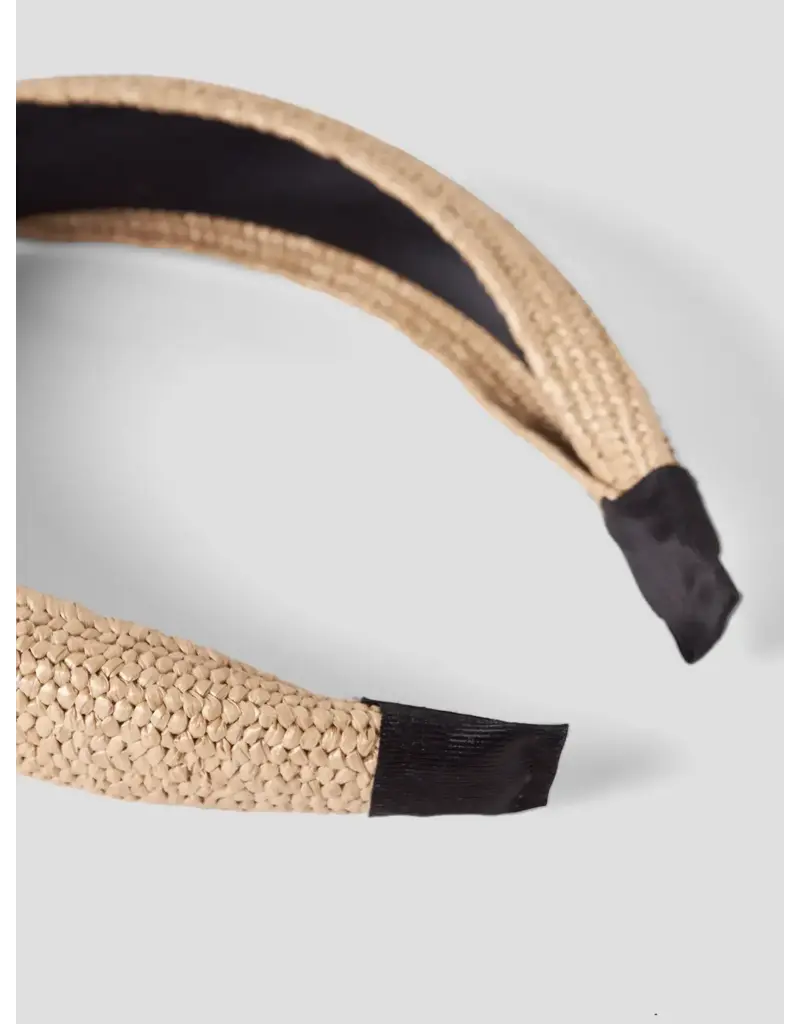 name it Jonna Hairbrace