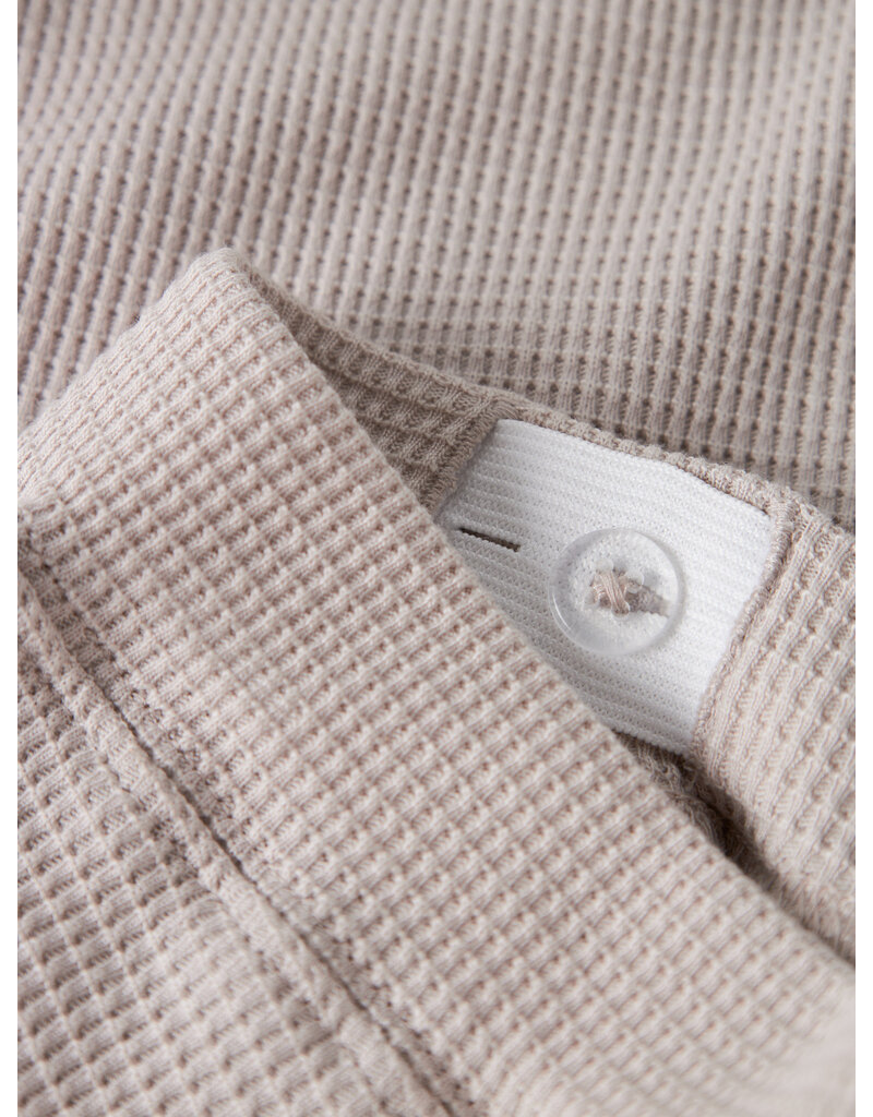 name it Harve Shorts Chateau Gray