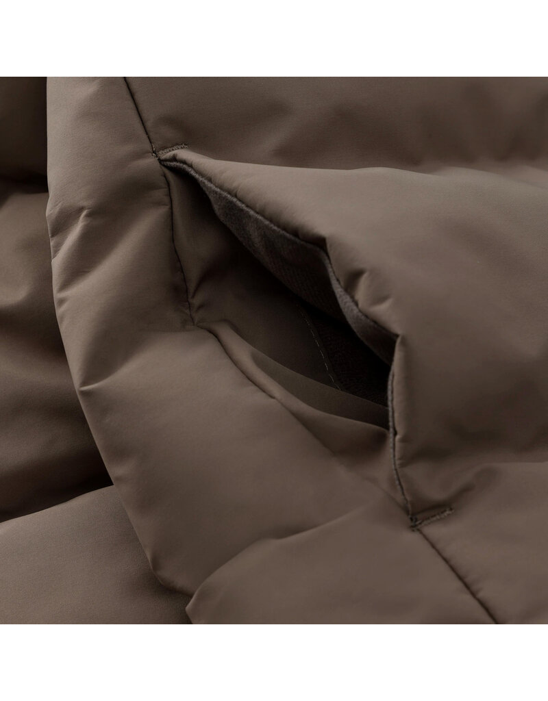 En Fant Jacket Quilt, Solid Pine Bark