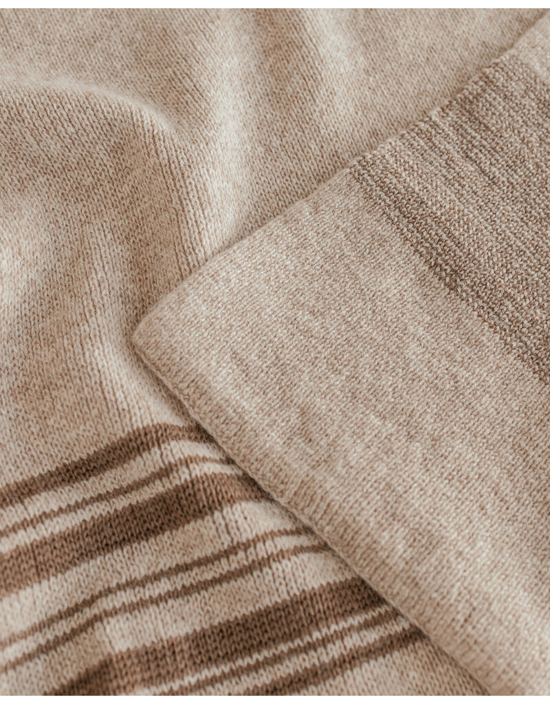 Hvid Blanket Gilbert Sand Walnut