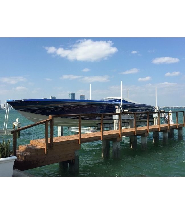 8 Post - Fixed boatlift, systems from 14.400 till 120.000 kg