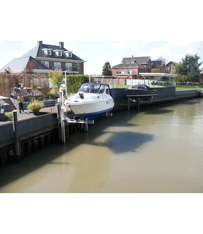 Elevator - Vaste Bootlift, systemen van 680 tot 18.000 kg