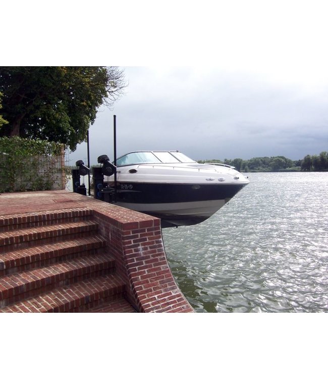 Elevator - Fixed boatlift, systems from 680 till 18,000 kg