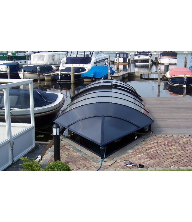 Alumon Boatcover on a jetty