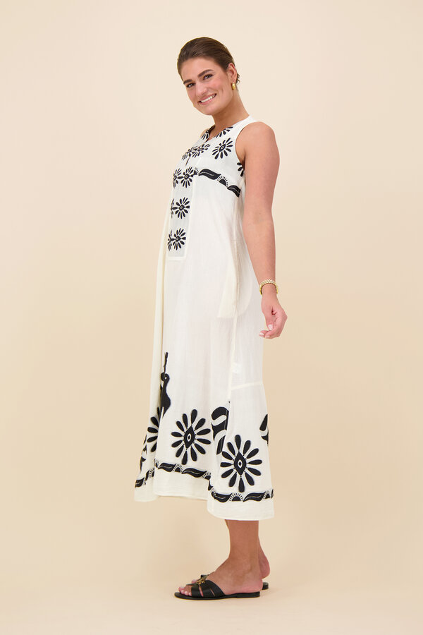 Nema - Maxi Dress - Off-White/Black