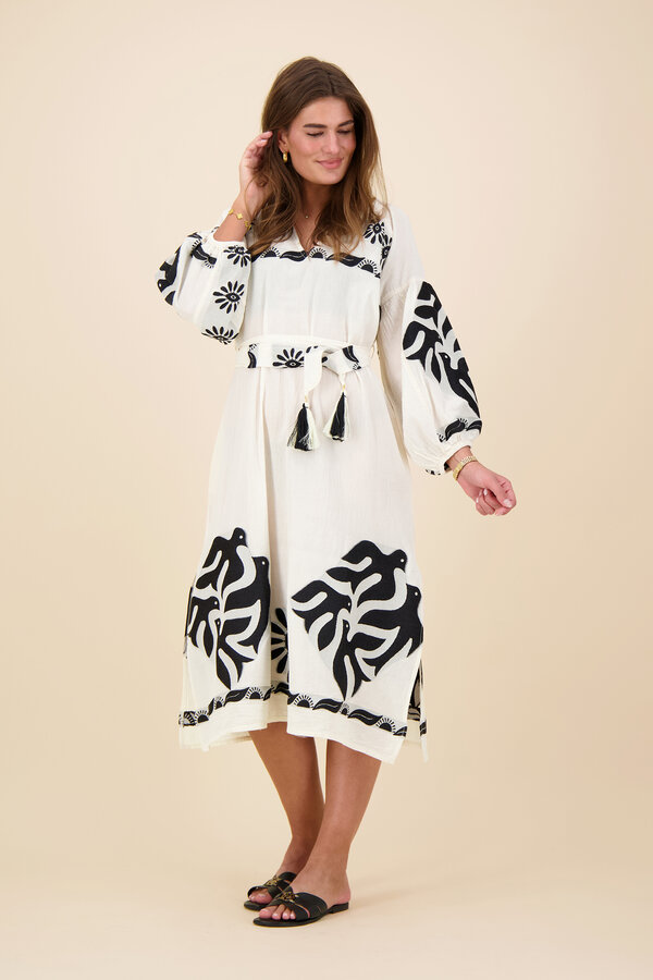 Nema - Maxi Dress - Off White/Black