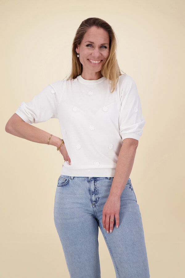 Hilly Patch Pullover - Cream White