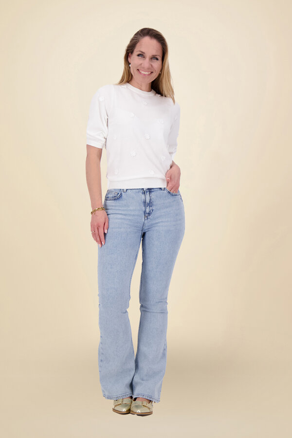 Hilly Patch Pullover - Cream White