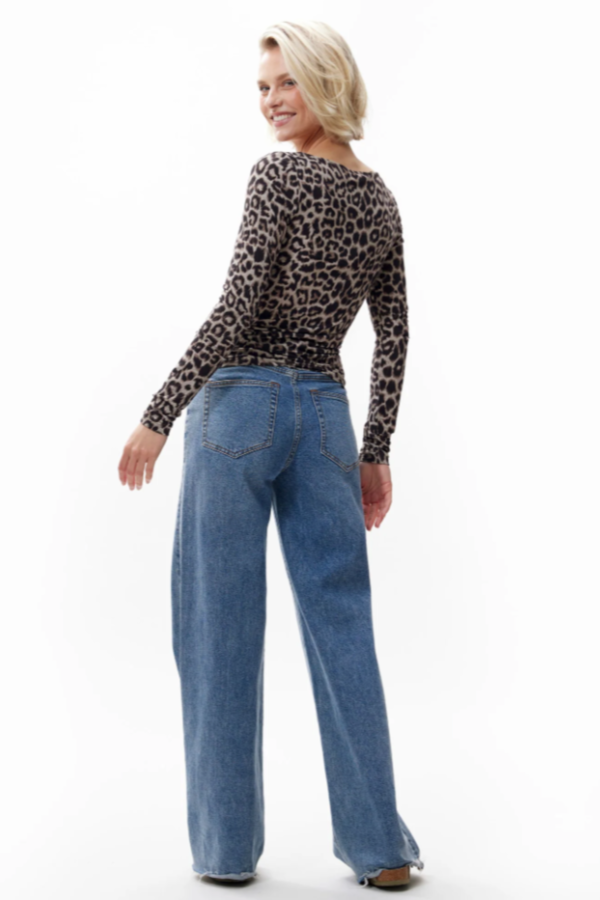 Leopard Long Sleeve - Sand