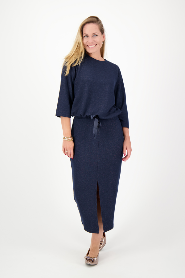 Sweater - Dark Blue Solid