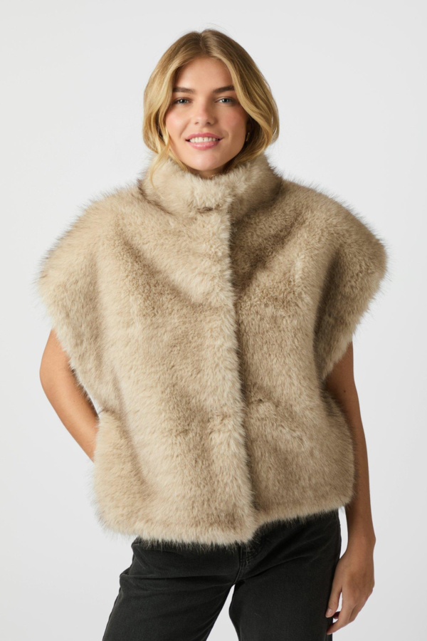 Kevini faux Fur Vest - Beige