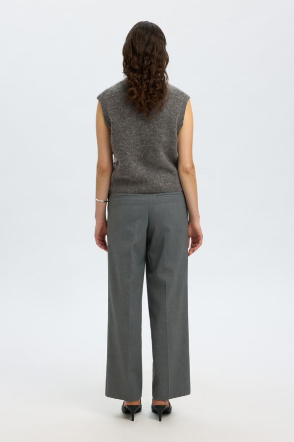 Lulu Botton O-Neck Vest - Medium Grey