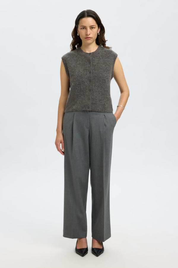 Lulu Botton O-Neck Vest - Medium Grey