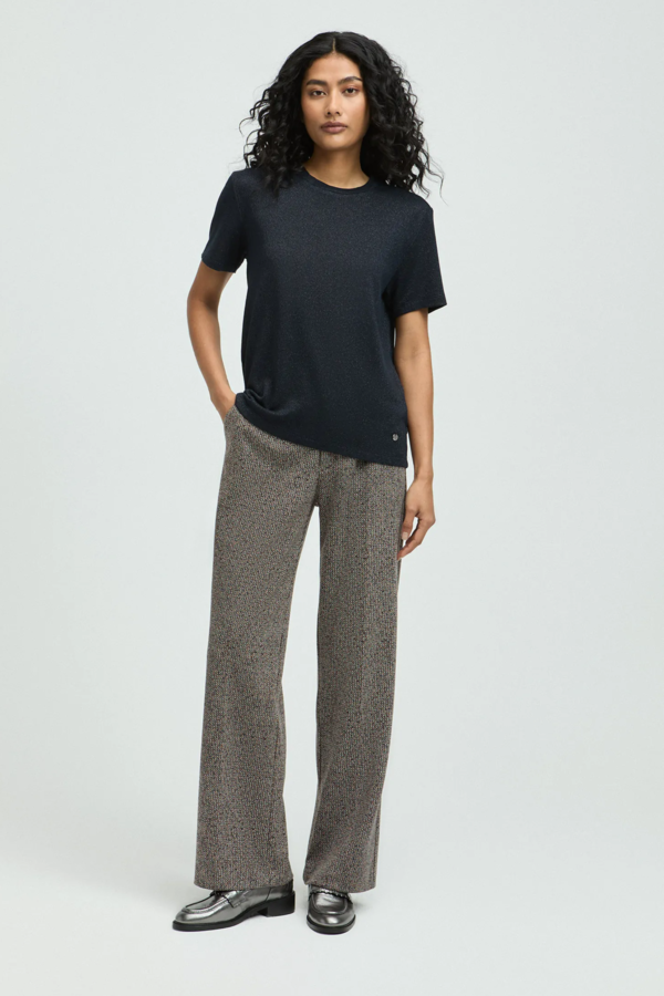 Helle Tee - Navy