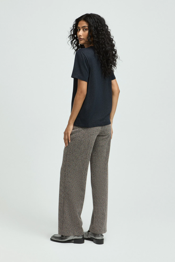 Helle Tee - Navy