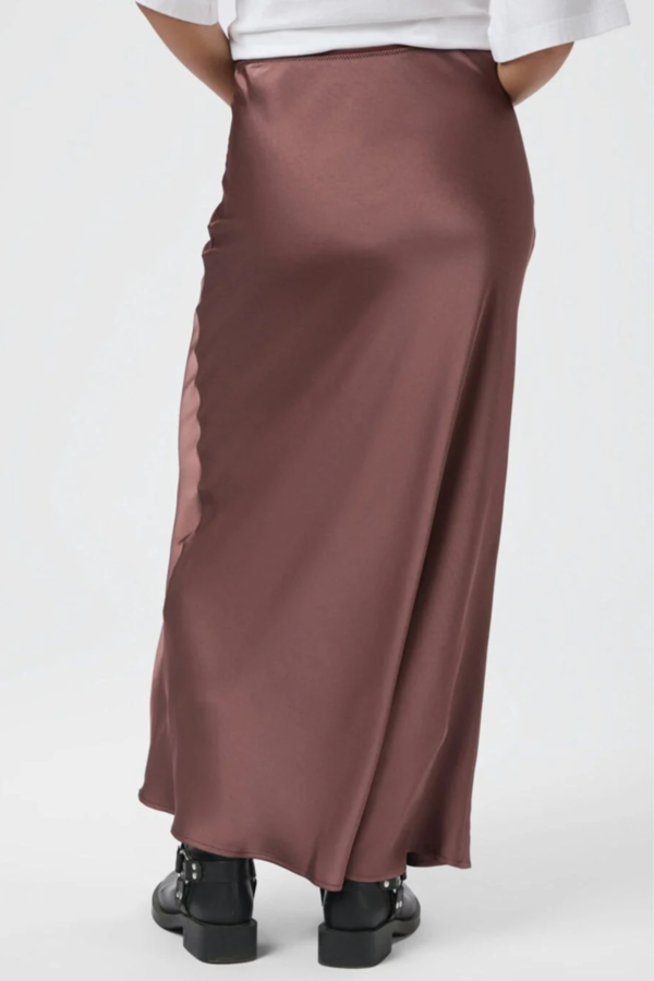 Vicky Heavy Sateen Skirt - Dark Rose