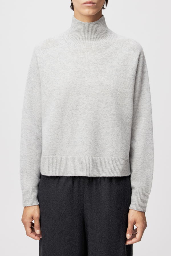Lyzima Pullover - Light Grey