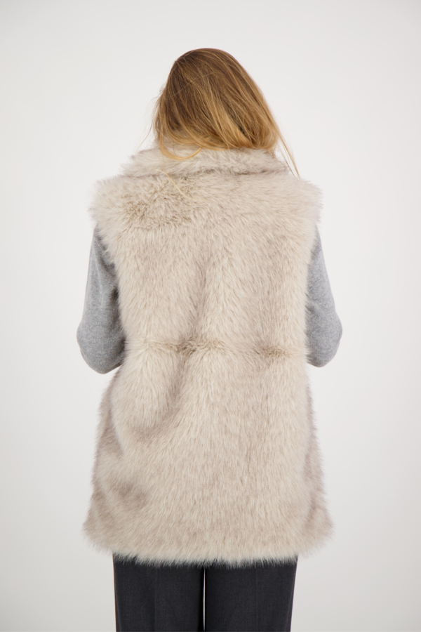 Plushy Waistcoat - Peyote