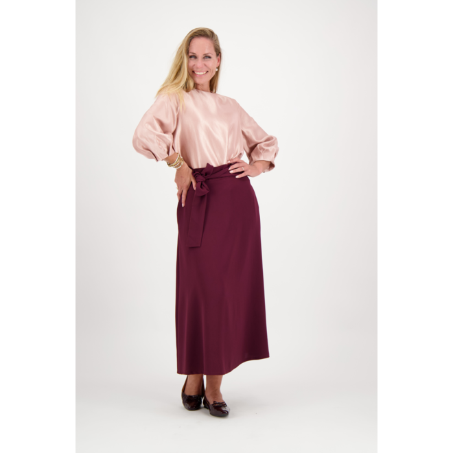 Viore Skirt - Burgundy
