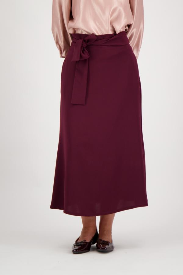 Viore Skirt - Burgundy
