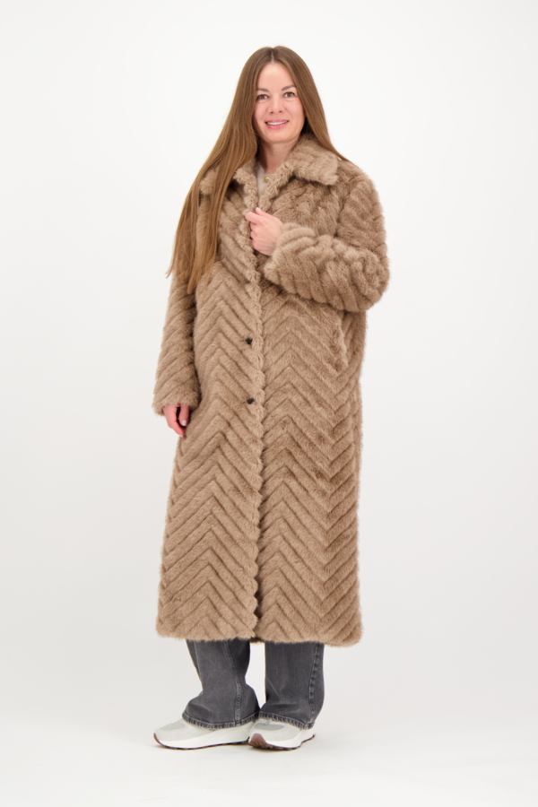 Scarlet Faux Mink Zigzag Coat - Camel