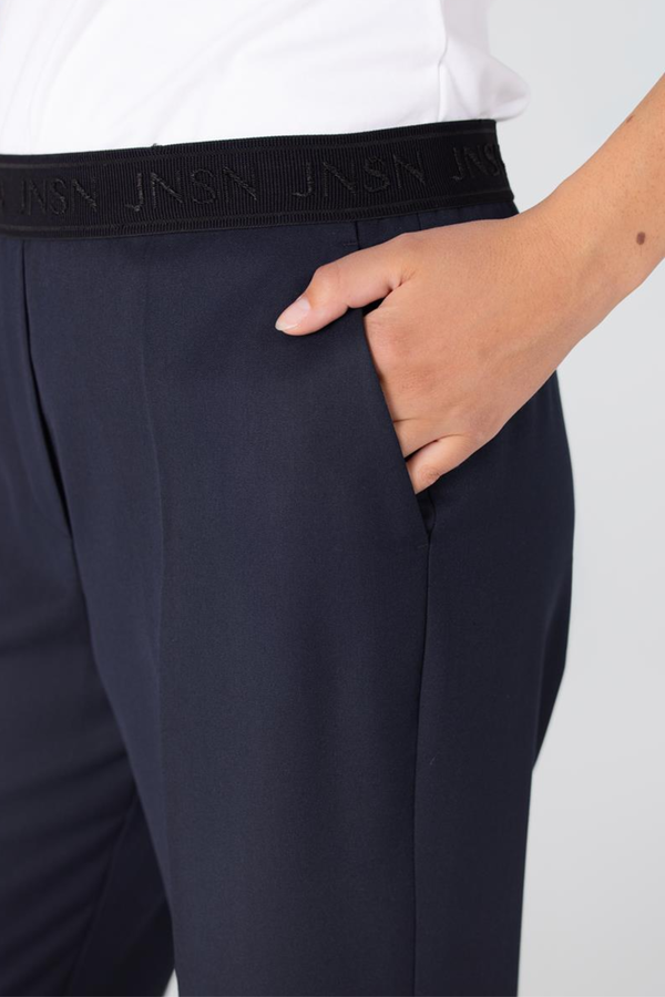 Charlie Broek - Dark Blue