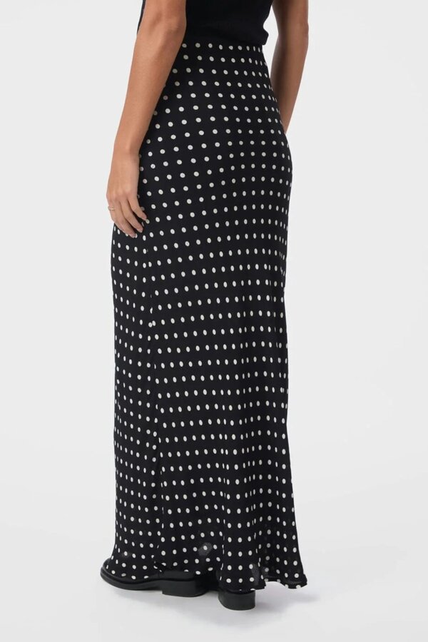 Viso Crepe Dot Skirt - Black
