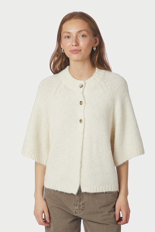 Benuta Fluffy Knit Cardigan - Off White