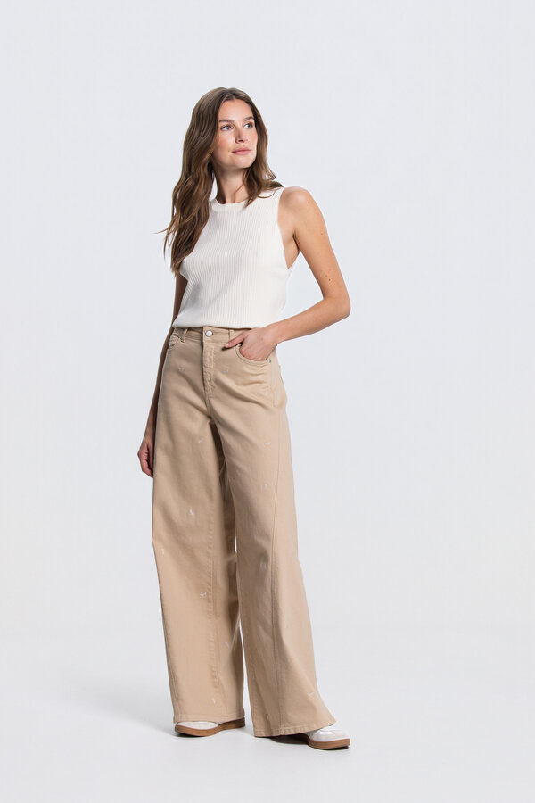 Moise Sleeveless Scallop Edge Top - Cream