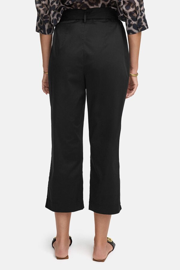 Capri Pants - Black