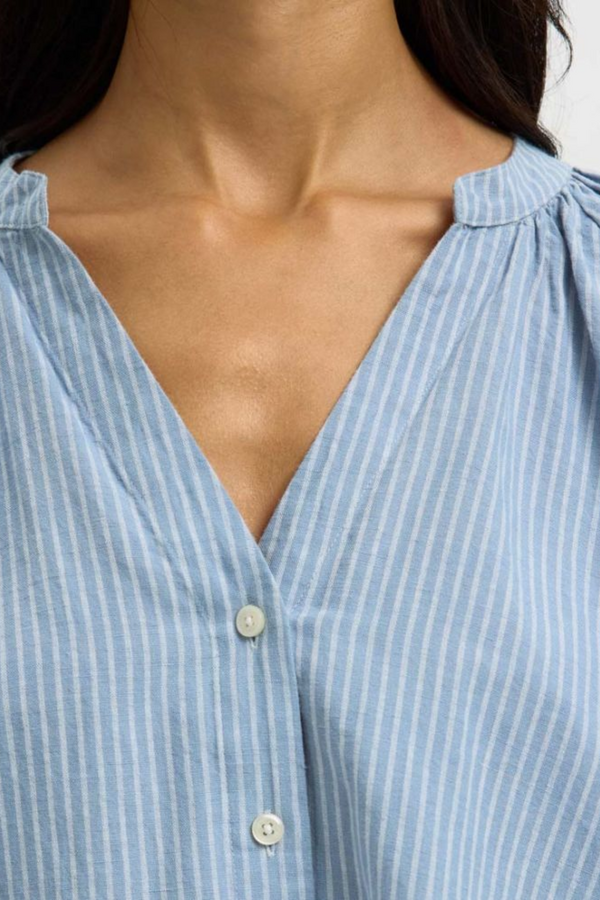 Cleo Alberta Linen Blend Shirt - Dusty Blue/Bright White