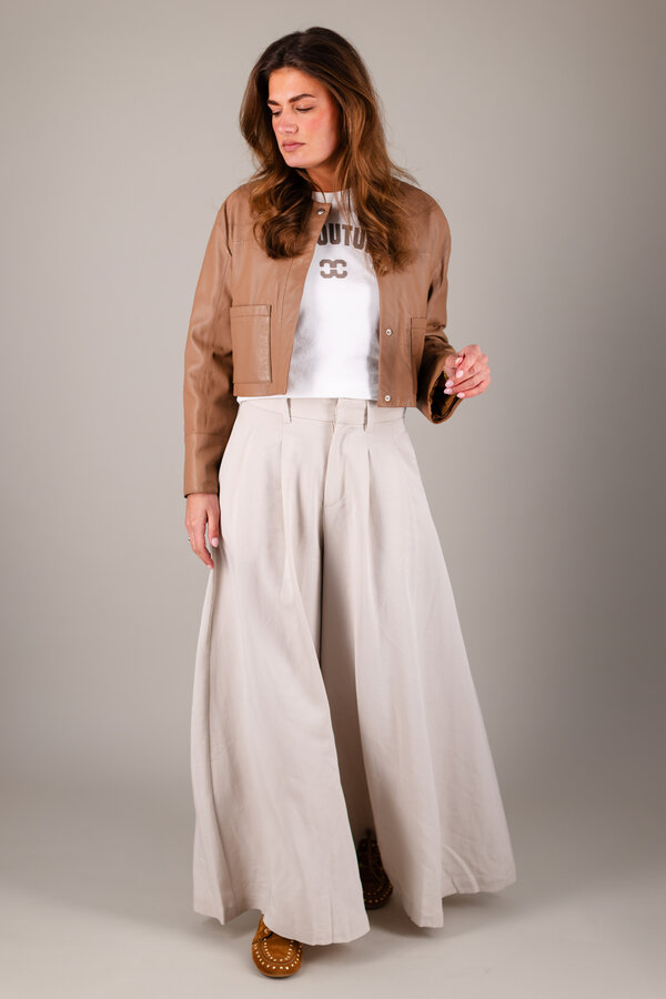 Shop the look | Co'couture & Studio AR